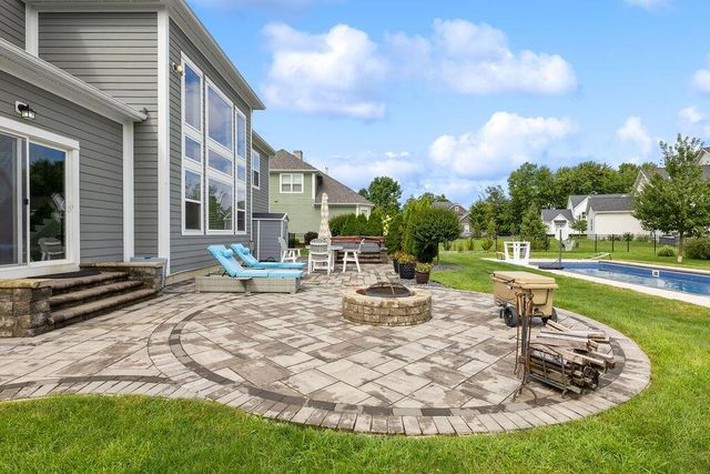 2449 Bryn Mawr Drive, Lewis Center, OH 43035