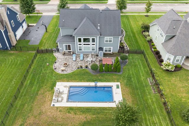2449 Bryn Mawr Drive, Lewis Center, OH 43035