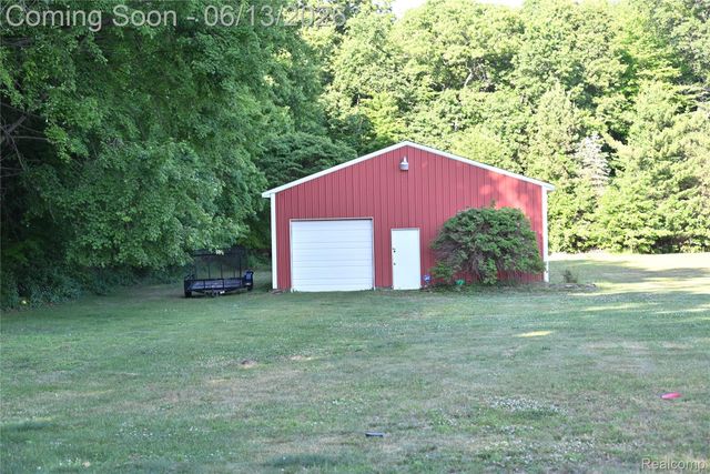 16501 Hannan Road, Romulus, MI 48174