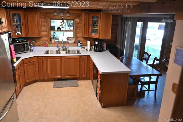16501 Hannan Road, Romulus, MI 48174