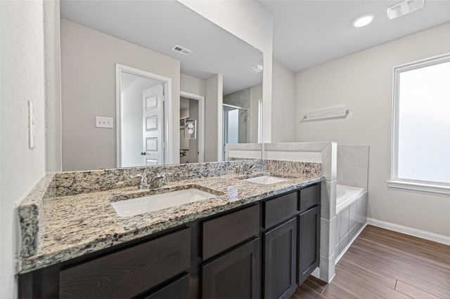 2510 Carp Drive, Conroe, TX 77384