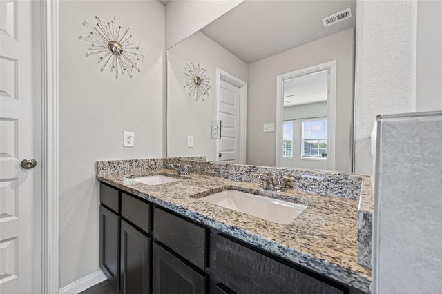 2510 Carp Drive, Conroe, TX 77384