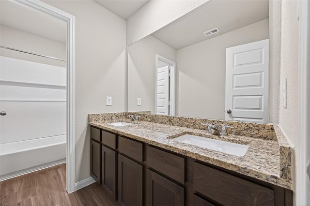 2510 Carp Drive, Conroe, TX 77384