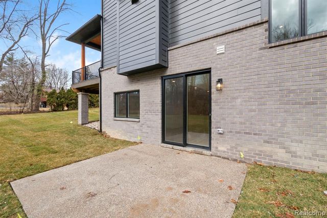 3636 Forest Hill Drive, Bloomfield Hills, MI 48304