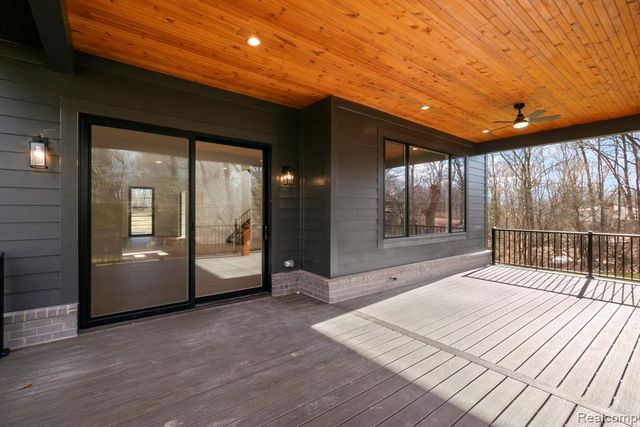 3636 Forest Hill Drive, Bloomfield Hills, MI 48304