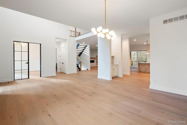 3636 Forest Hill Drive, Bloomfield Hills, MI 48304