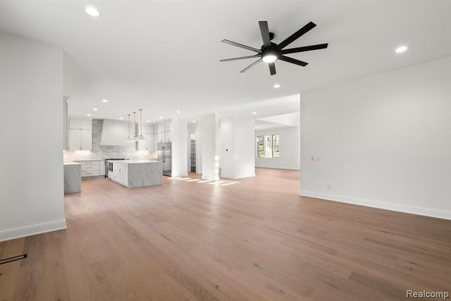 3636 Forest Hill Drive, Bloomfield Hills, MI 48304