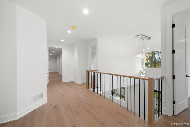 3636 Forest Hill Drive, Bloomfield Hills, MI 48304