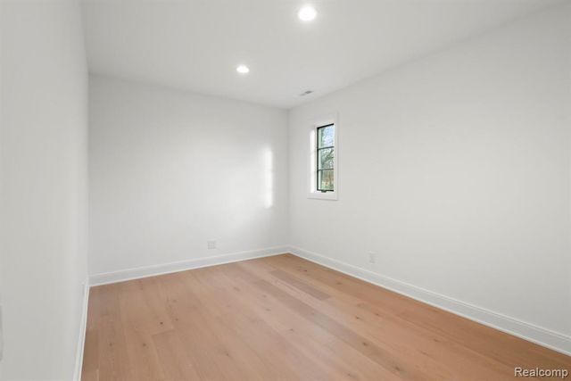 3636 Forest Hill Drive, Bloomfield Hills, MI 48304