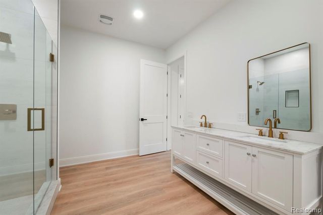 3636 Forest Hill Drive, Bloomfield Hills, MI 48304