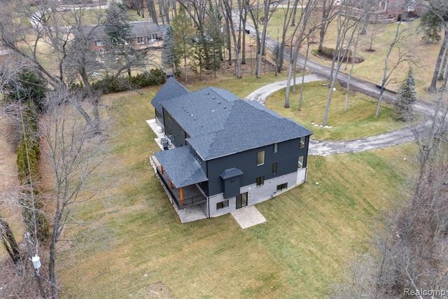 3636 Forest Hill Drive, Bloomfield Hills, MI 48304