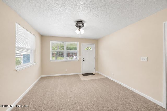 5231 POPPY Drive, Jacksonville, FL 32205