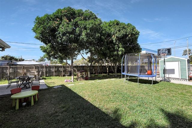 2535 Sherman Street, Hollywood, FL 33020