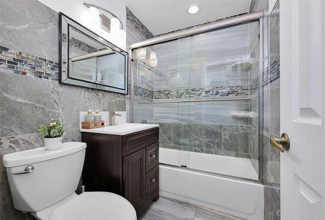 2535 Sherman Street, Hollywood, FL 33020