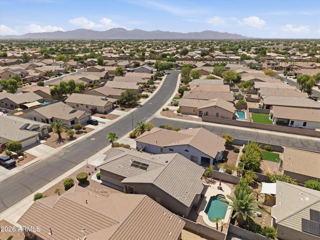 14586 W CROCUS Drive, Surprise, AZ 85379