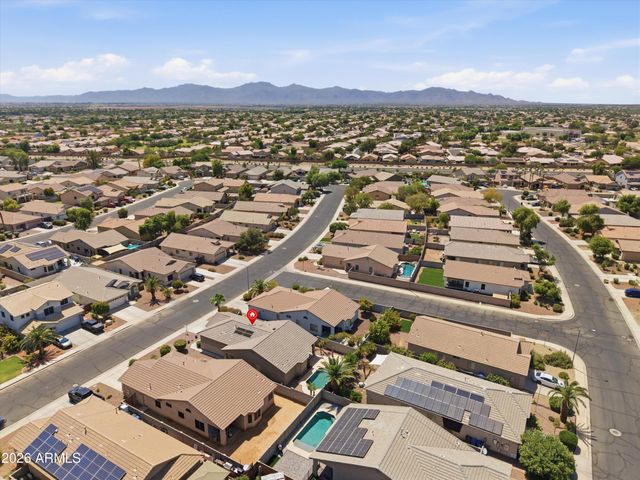 14586 W CROCUS Drive, Surprise, AZ 85379