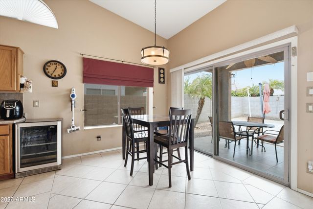 14586 W CROCUS Drive, Surprise, AZ 85379