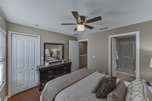 8527 BRUSHLEAF WAY, Tampa, FL 33647