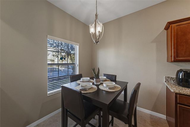 8527 BRUSHLEAF WAY, Tampa, FL 33647