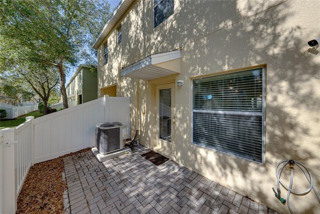 8527 BRUSHLEAF WAY, Tampa, FL 33647