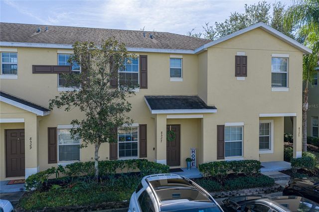 8527 BRUSHLEAF WAY, Tampa, FL 33647