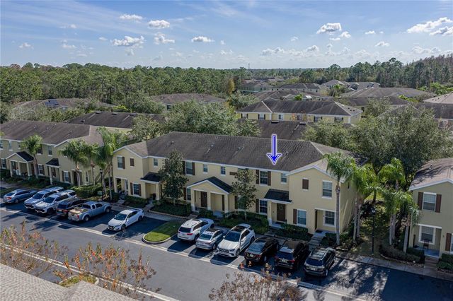 8527 BRUSHLEAF WAY, Tampa, FL 33647