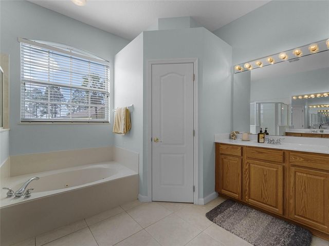 720 N HAMPTON DRIVE, Davenport, FL 33897