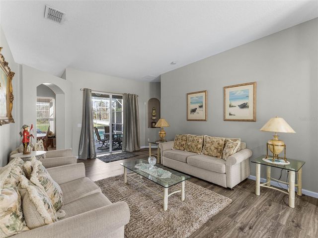 720 N HAMPTON DRIVE, Davenport, FL 33897