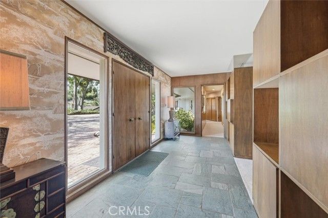 100 Saddleback, Rolling Hills, CA 90274