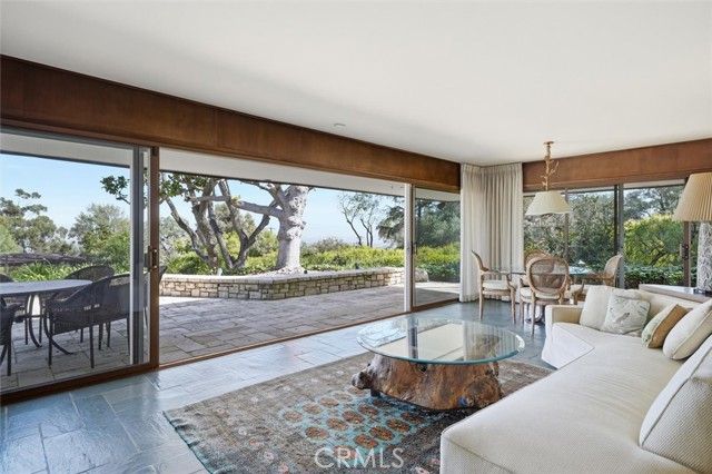 100 Saddleback, Rolling Hills, CA 90274