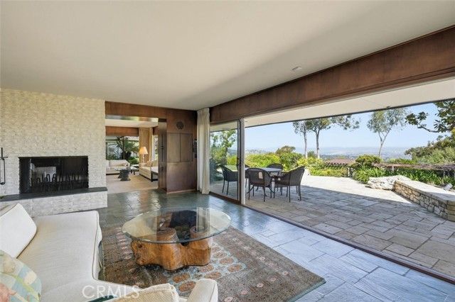 100 Saddleback, Rolling Hills, CA 90274