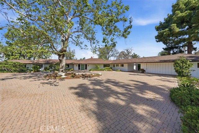 100 Saddleback, Rolling Hills, CA 90274
