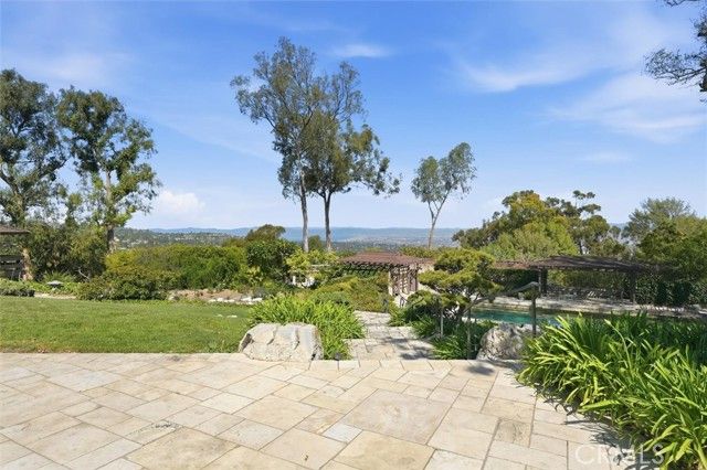 100 Saddleback, Rolling Hills, CA 90274