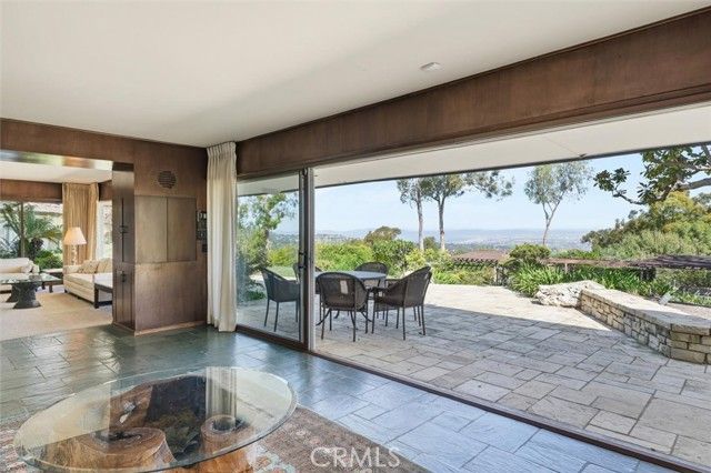 100 Saddleback, Rolling Hills, CA 90274