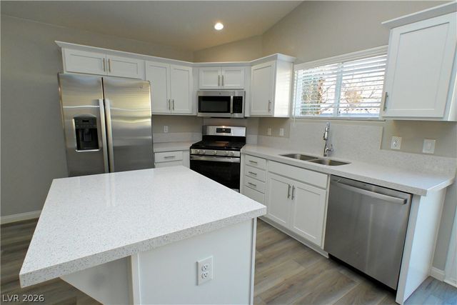 7256 Winding Creek Drive, Las Vegas, NV 89113