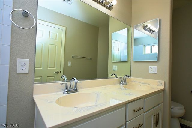 7256 Winding Creek Drive, Las Vegas, NV 89113