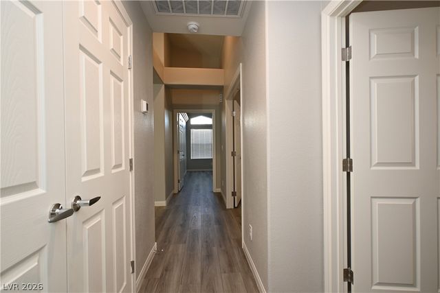 7256 Winding Creek Drive, Las Vegas, NV 89113