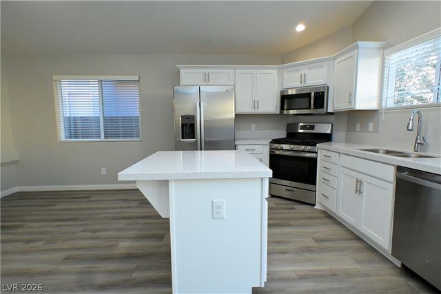 7256 Winding Creek Drive, Las Vegas, NV 89113