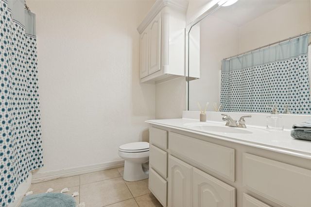 105 Wisteria Street, Richwood, TX 77531