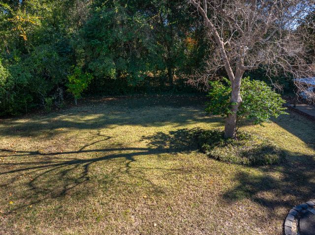 9 Walnut Avenue, Shalimar, FL 32579