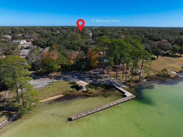 9 Walnut Avenue, Shalimar, FL 32579