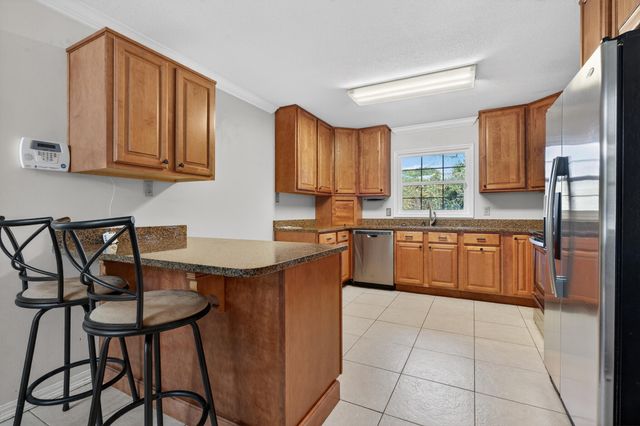 9 Walnut Avenue, Shalimar, FL 32579