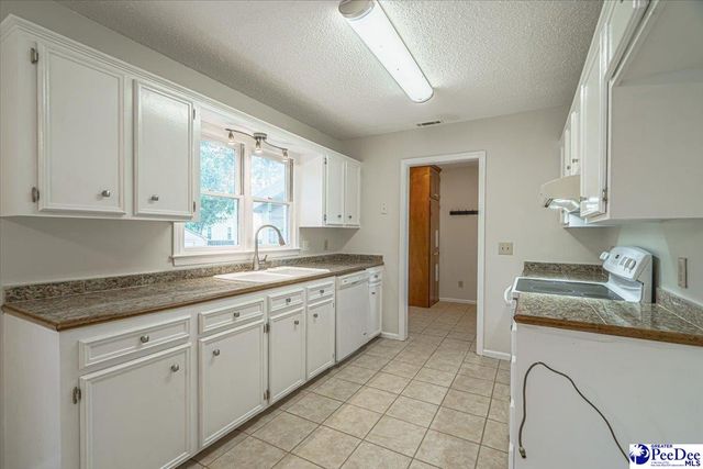 602 Stoneybrook Terrace, Florence, SC 29501
