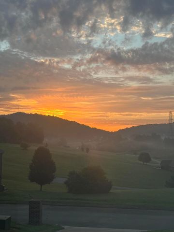 179 Walnut Ridge Drive, Somerset, KY 42503