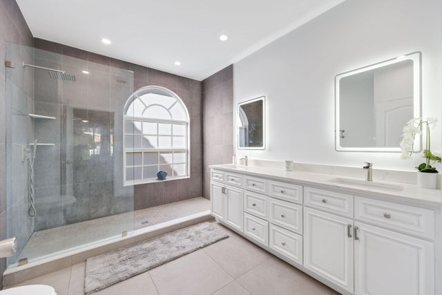 10418 Buena Ventura Drive, Boca Raton, FL 33498