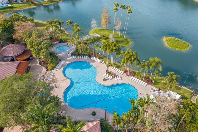 10418 Buena Ventura Drive, Boca Raton, FL 33498