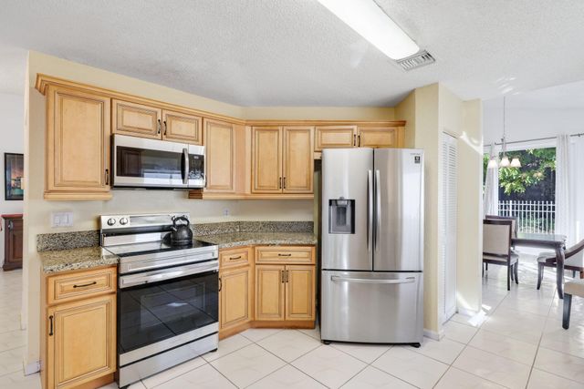 10418 Buena Ventura Drive, Boca Raton, FL 33498