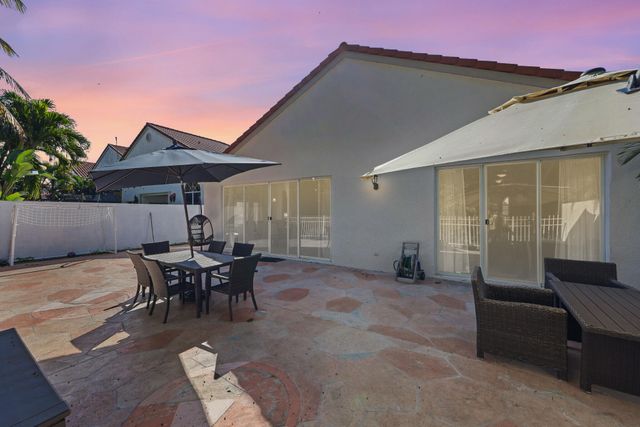 10418 Buena Ventura Drive, Boca Raton, FL 33498