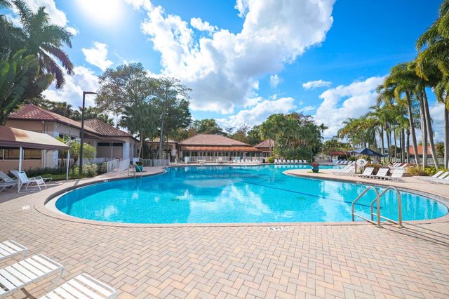 10418 Buena Ventura Drive, Boca Raton, FL 33498