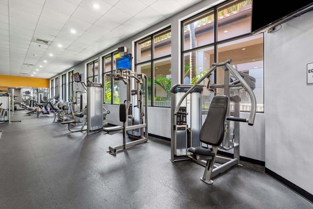 10418 Buena Ventura Drive, Boca Raton, FL 33498